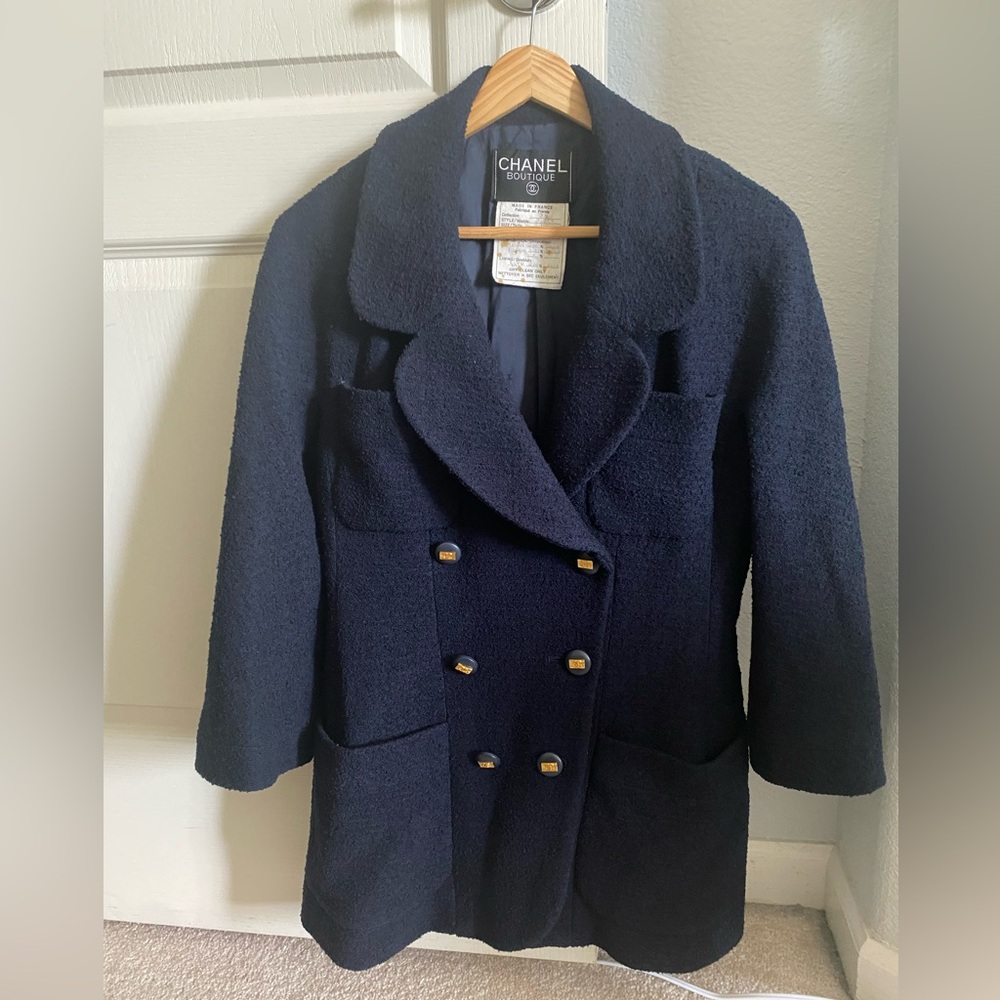 Chanel navy double breasted jacket fits 0,2